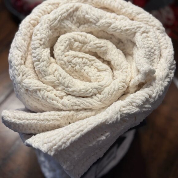 NEW Target Threshold Cable Knit Throw Blanket 50x60” | Beige Neutral Chenille - Picture 3 of 5